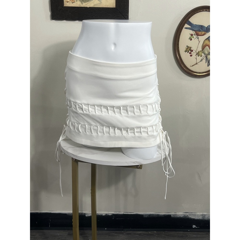 With Jéan White Laced Mini Skirt Side Tie Detail Size S